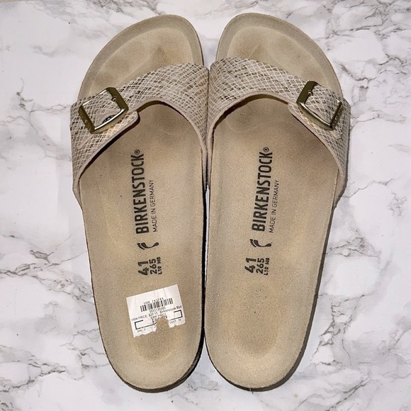 Birkenstock slides size 41/10-10.5 snakeskin print - Picture 4 of 9